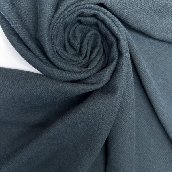 italiskas-melynos-juodos-spalvos-medvilnes-tvilas